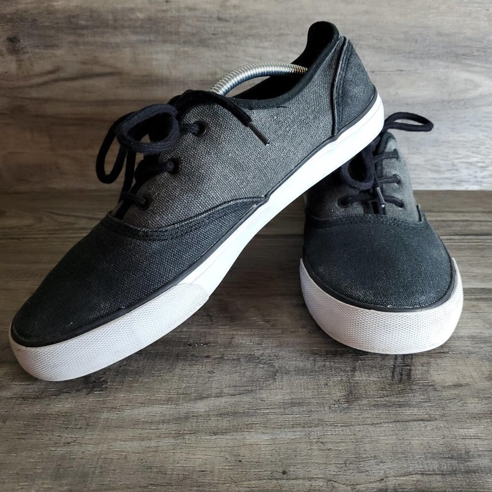 ❤️017 Marc New York Andrew Marc Canvas Lace Up Gray Sneaker Shoe